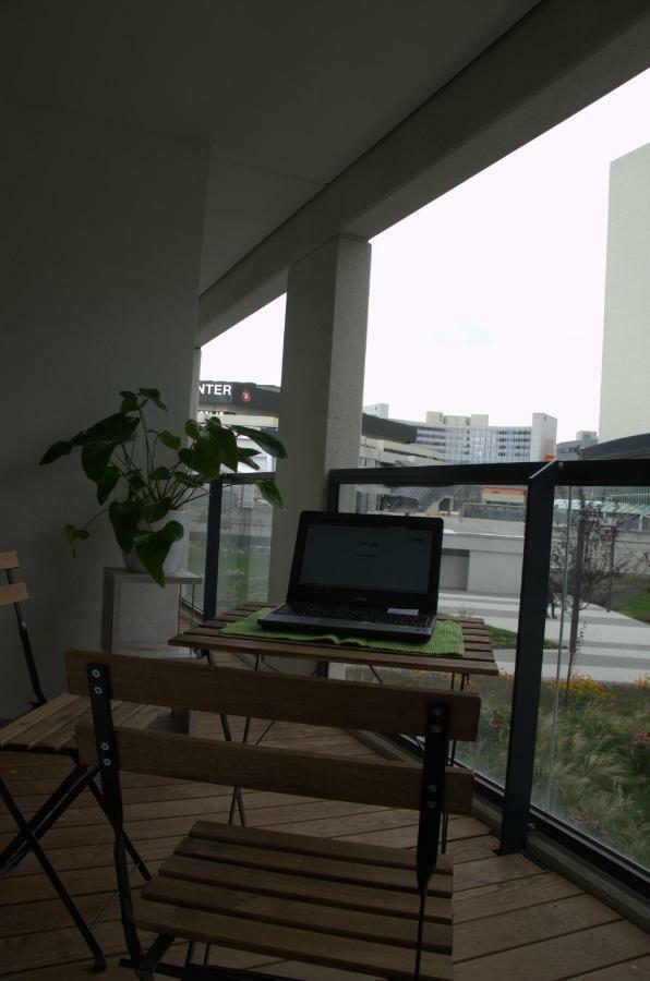 Apartment With Parking On Premise Wien Eksteriør bilde