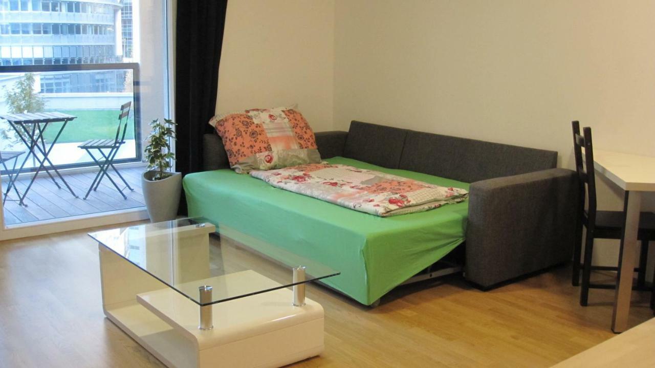 Apartment With Parking On Premise Wien Eksteriør bilde