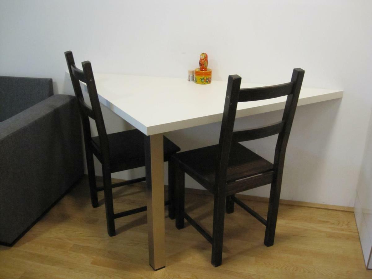 Apartment With Parking On Premise Wien Eksteriør bilde