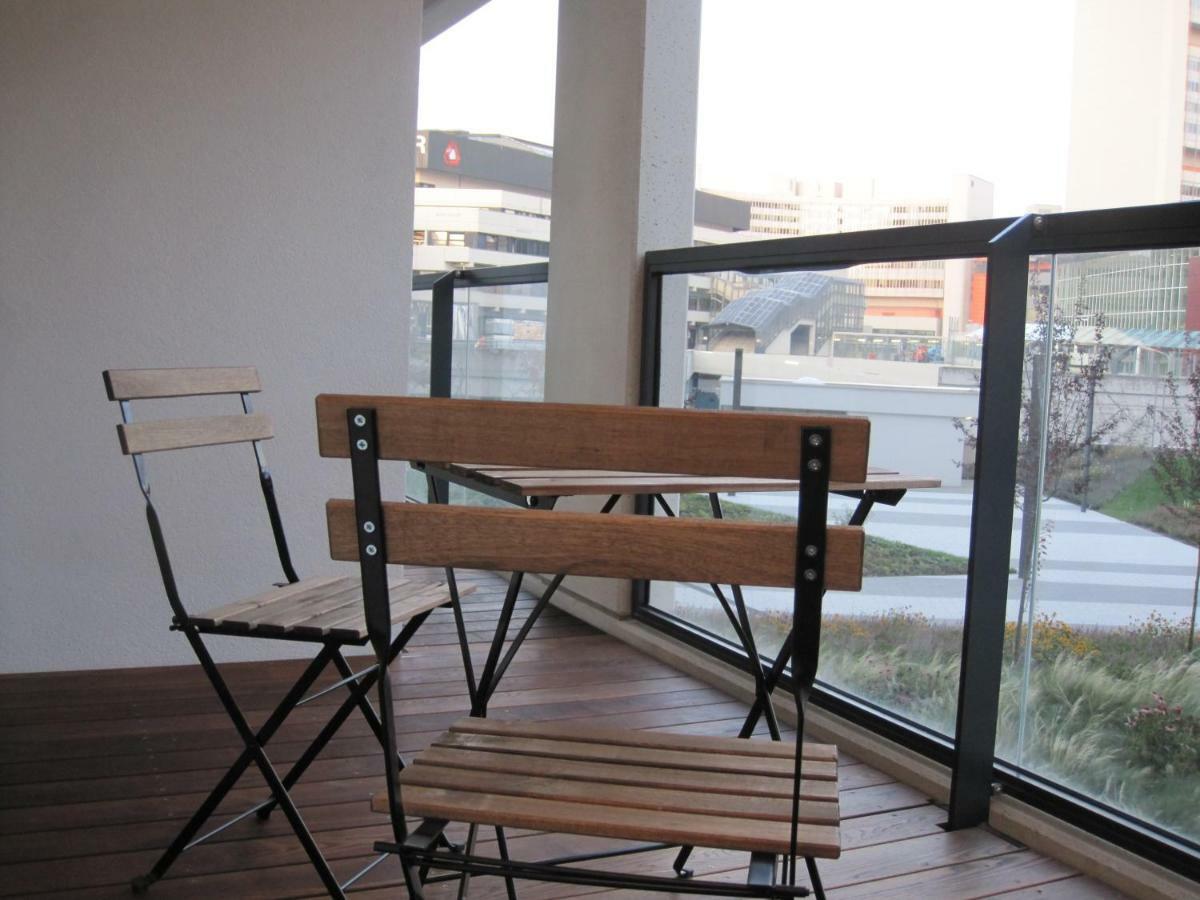 Apartment With Parking On Premise Wien Eksteriør bilde