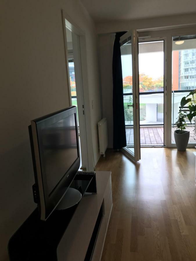 Apartment With Parking On Premise Wien Eksteriør bilde